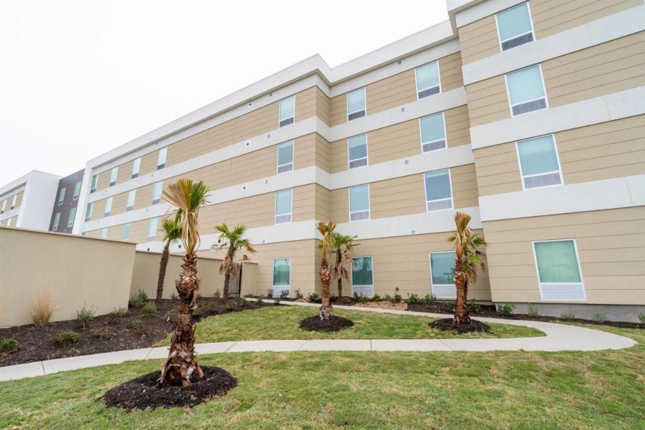 Home2 Suites By Hilton San Antonio At The Rim, Tx Bagian luar foto